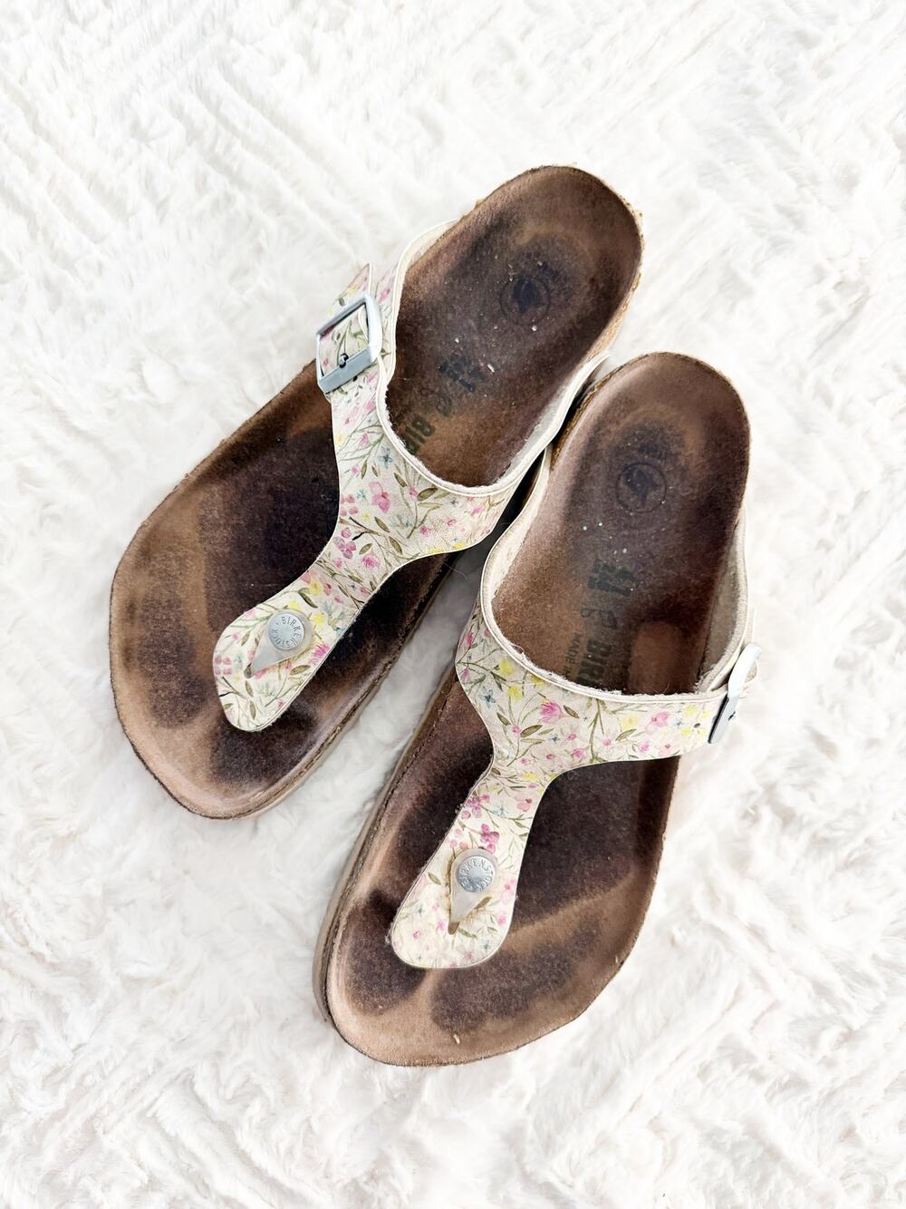 Birkenstock Gizeh Vegan Birko-Flor Watercolor Floral Thong Sandals Cottage Boho